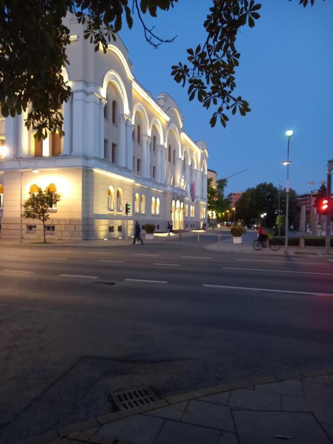 Apartamento Stan Na Dan Centar Banja Luka Exterior foto